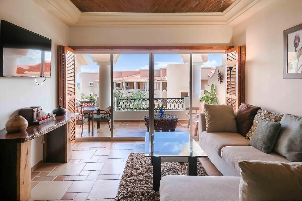 Luxury 3 Bedroom 2 Bathroom Condo Puerto Aventuras - Ocean View, Dedicated Beach Area