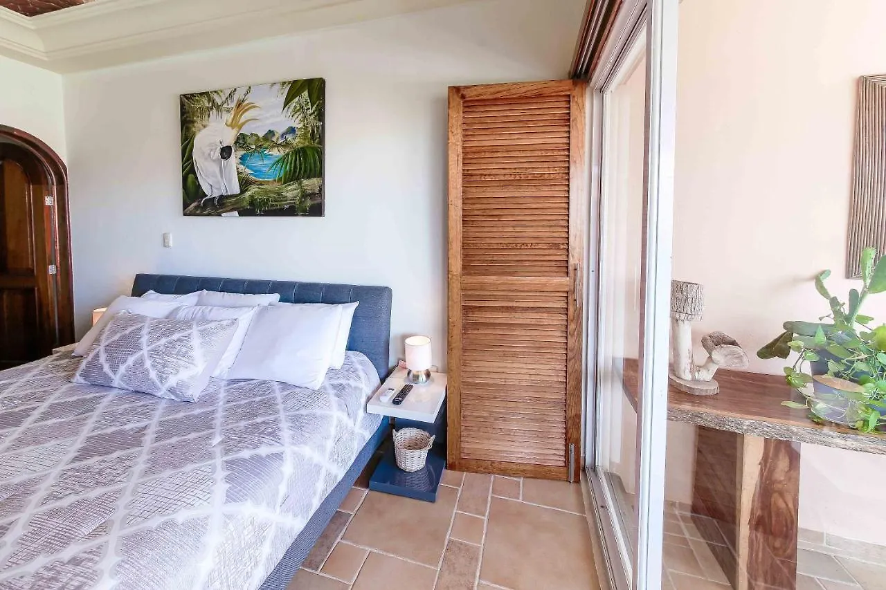 Apartment Luxury 3 Bedroom 2 Bathroom Condo Puerto Aventuras - Ocean View, Dedicated Beach Area Mexico