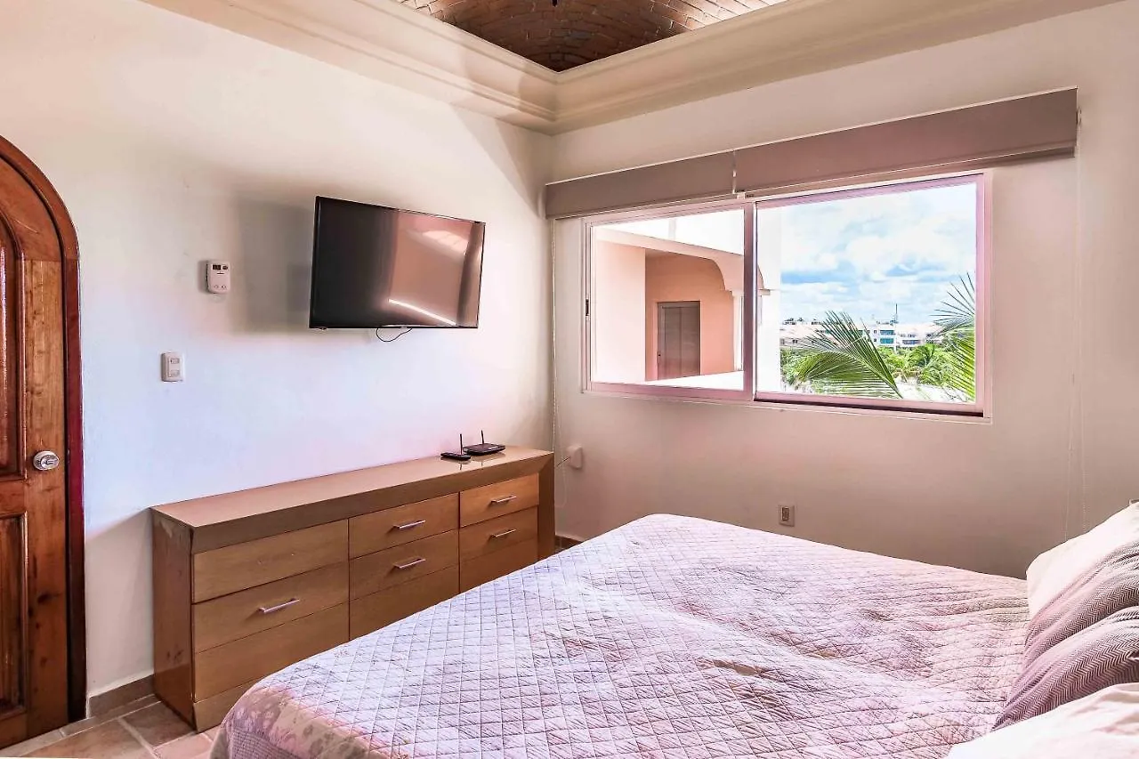 Luxury 3 Bedroom 2 Bathroom Condo Puerto Aventuras - Ocean View, Dedicated Beach Area 0*,