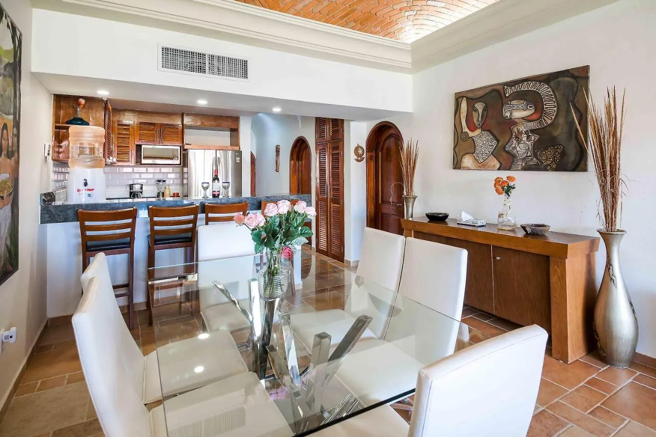 Luxury 3 Bedroom 2 Bathroom Condo Puerto Aventuras - Ocean View, Dedicated Beach Area Apartment